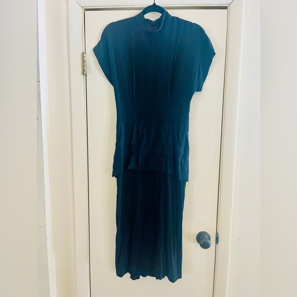 VTG Crepe 40s 80s Whimsygoth Victorian Ghost Fairygoth Vamp Layered Midi Dress S